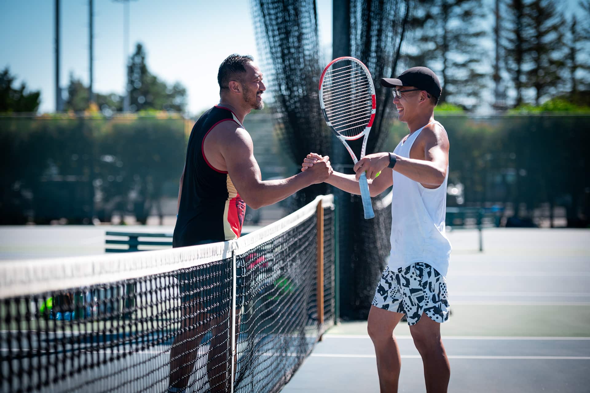 adult-tennis-sportsmanship-shaking-hands